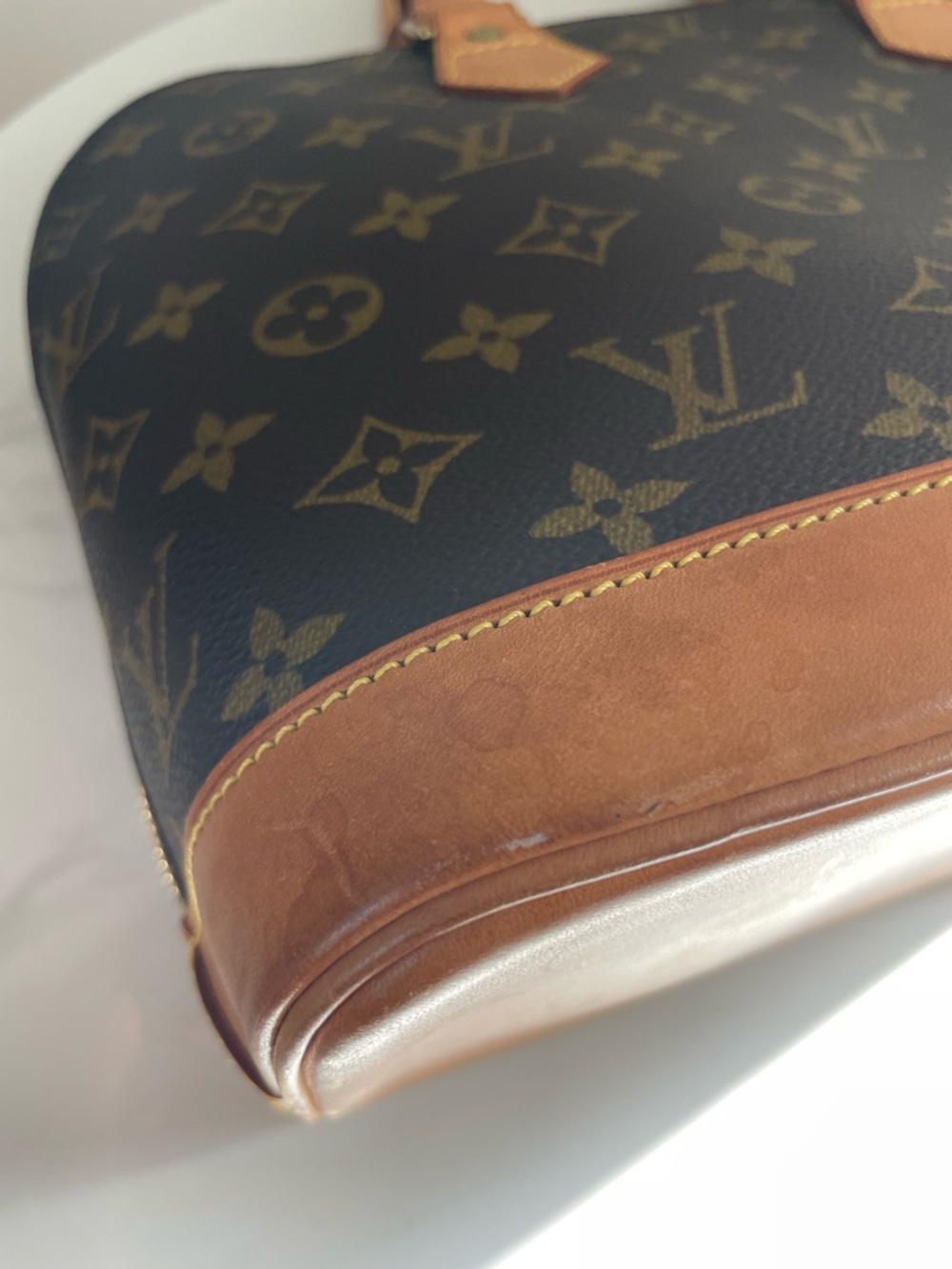 Vintage Louis Vuitton Monogram Alma PM - Picture 7 of 9